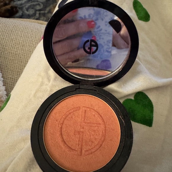 ARMANI BEAUTY /50 EUPHORIC/ LUMINOUS SILK GLOW BLUSH - Picture 2 of 6